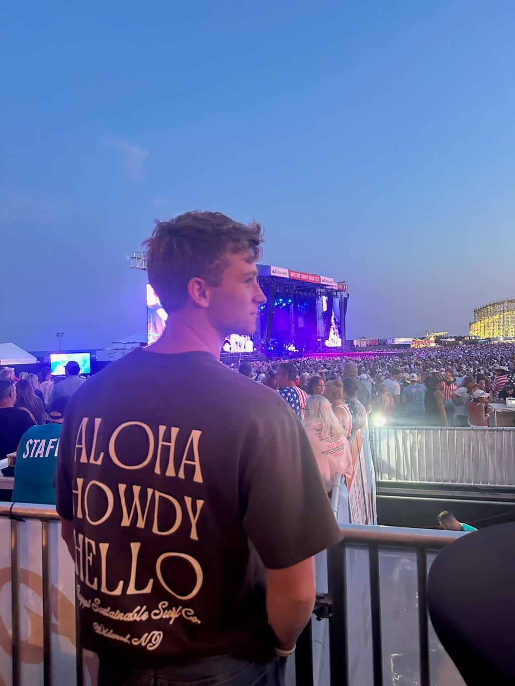 Howdy Y'all Oversized T-Shirt image 10