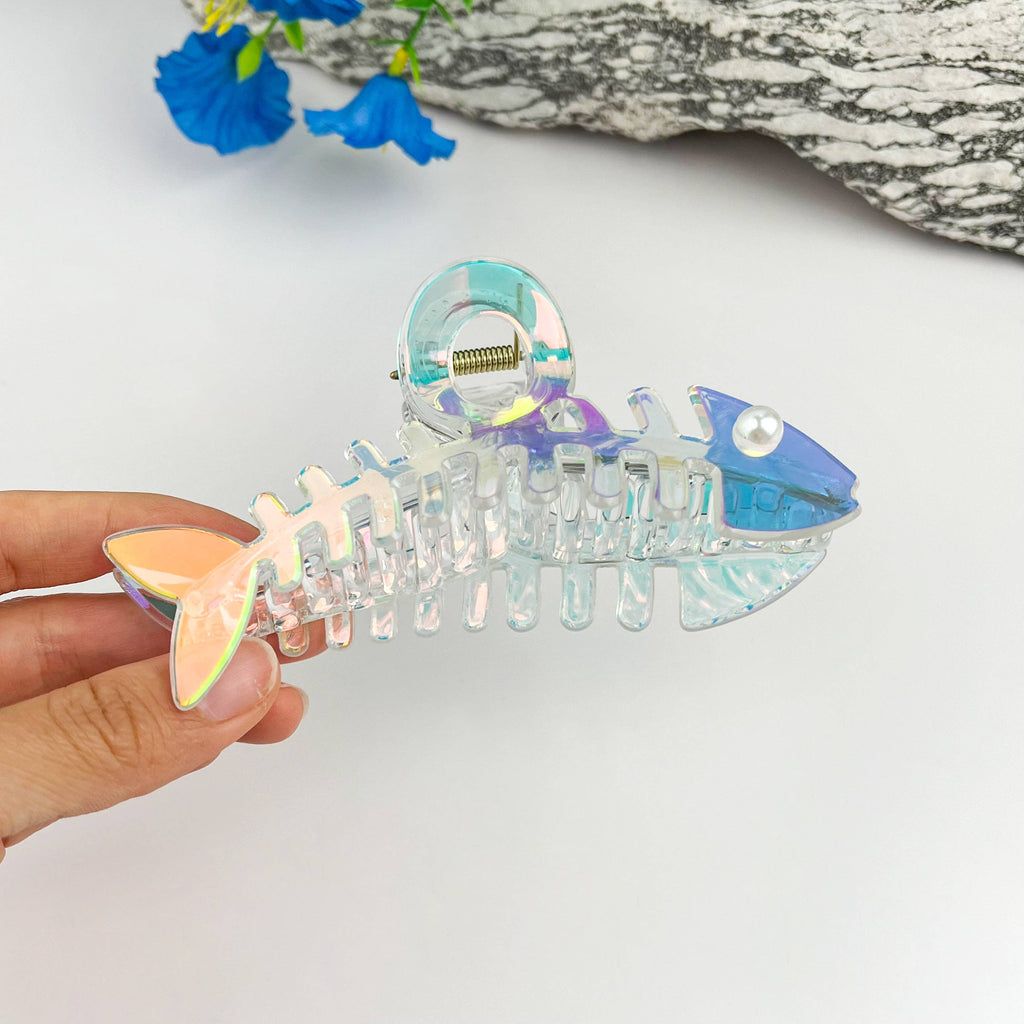 Pearl Fishbone Hair Claw Clip