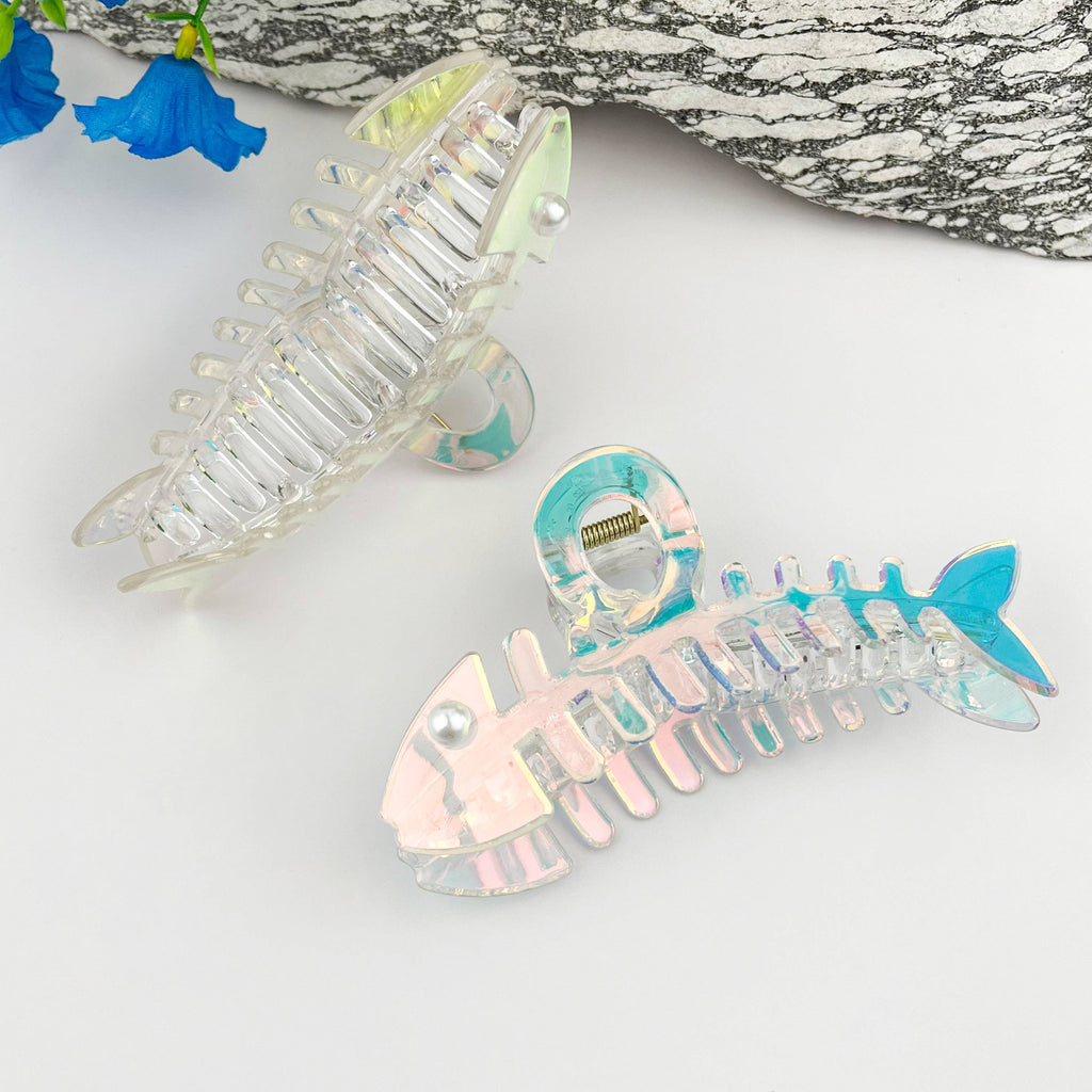 Pearl Fishbone Hair Claw Clip
